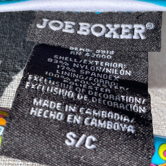 Bathing suit top and bottom target and boxer Joe brand both small. - Picture 8 of 11